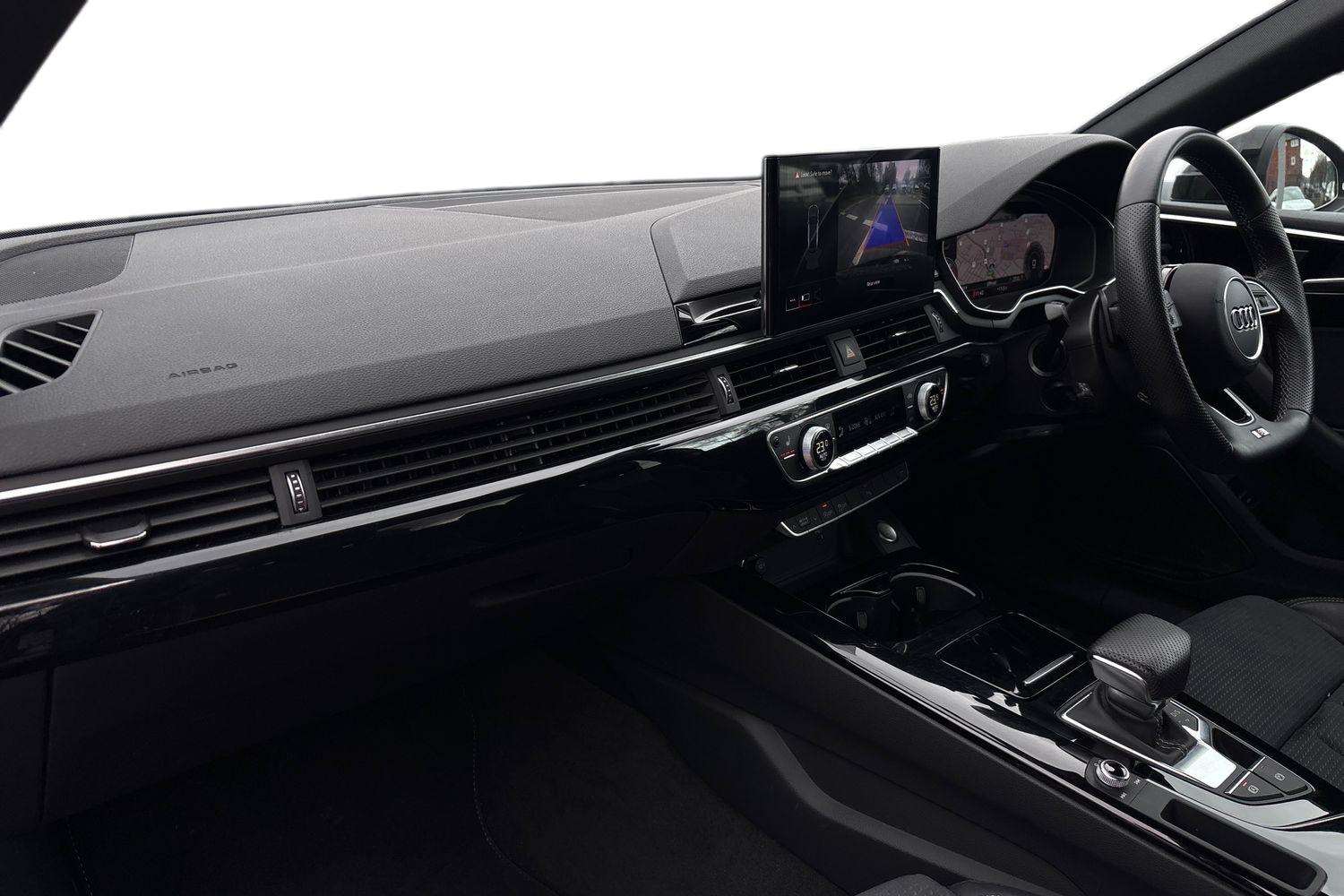 Used Audi A5 2022 for sale - 77886231: Photo 2