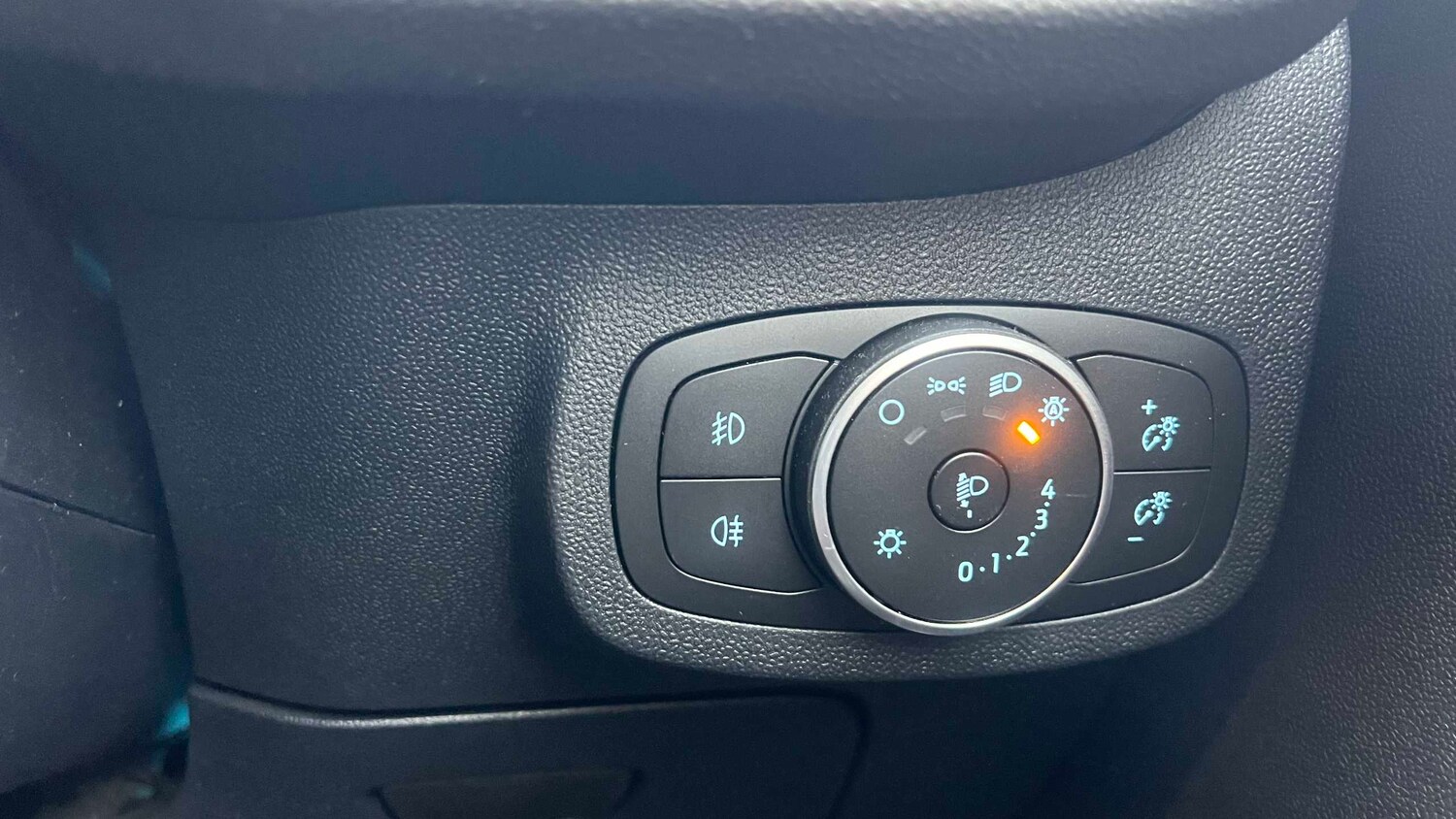 Used Ford Fiesta 2022 for sale - 76141812: Photo 12