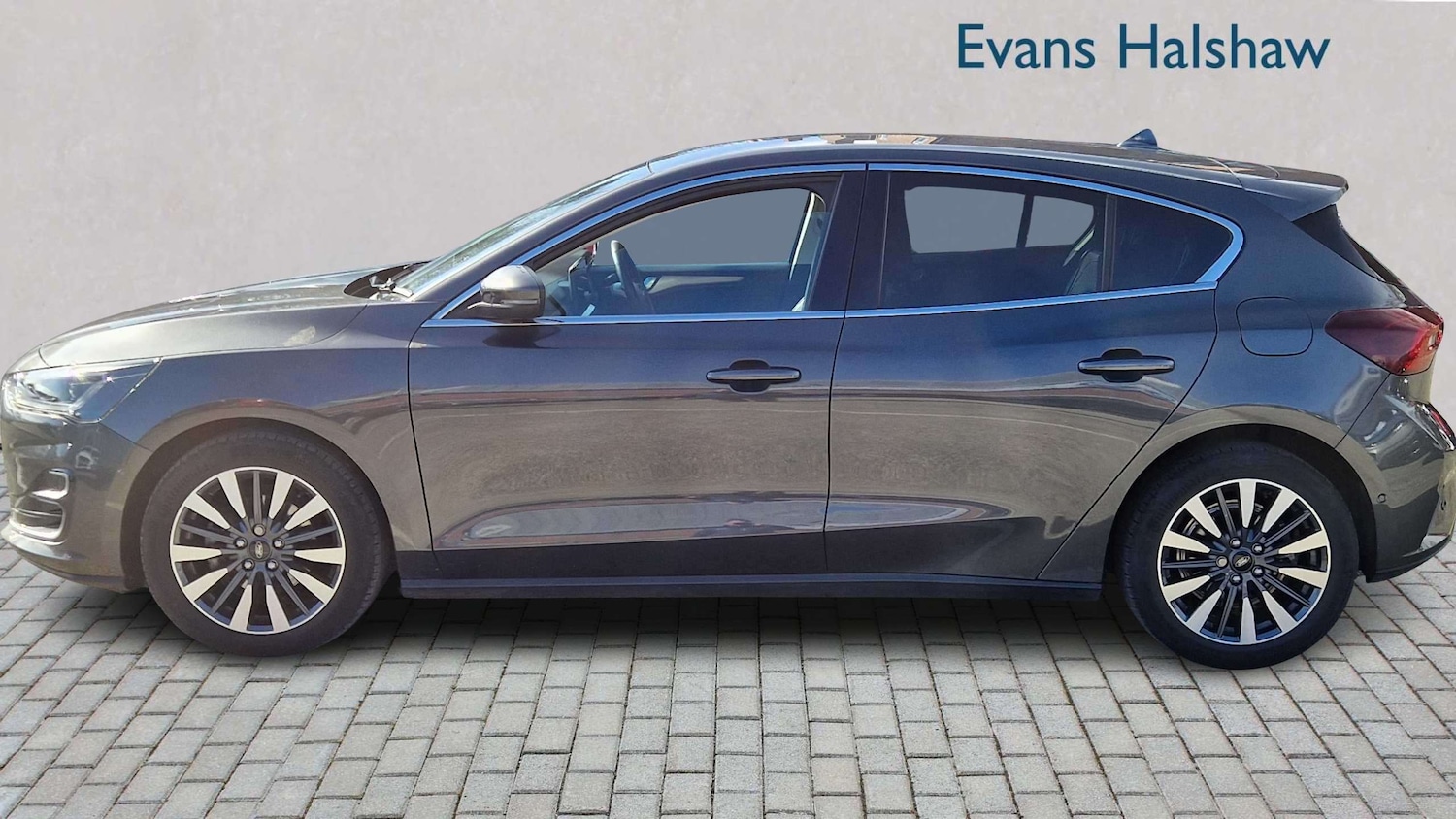 Used Ford Focus 2022 for sale - 77928839: Photo 3