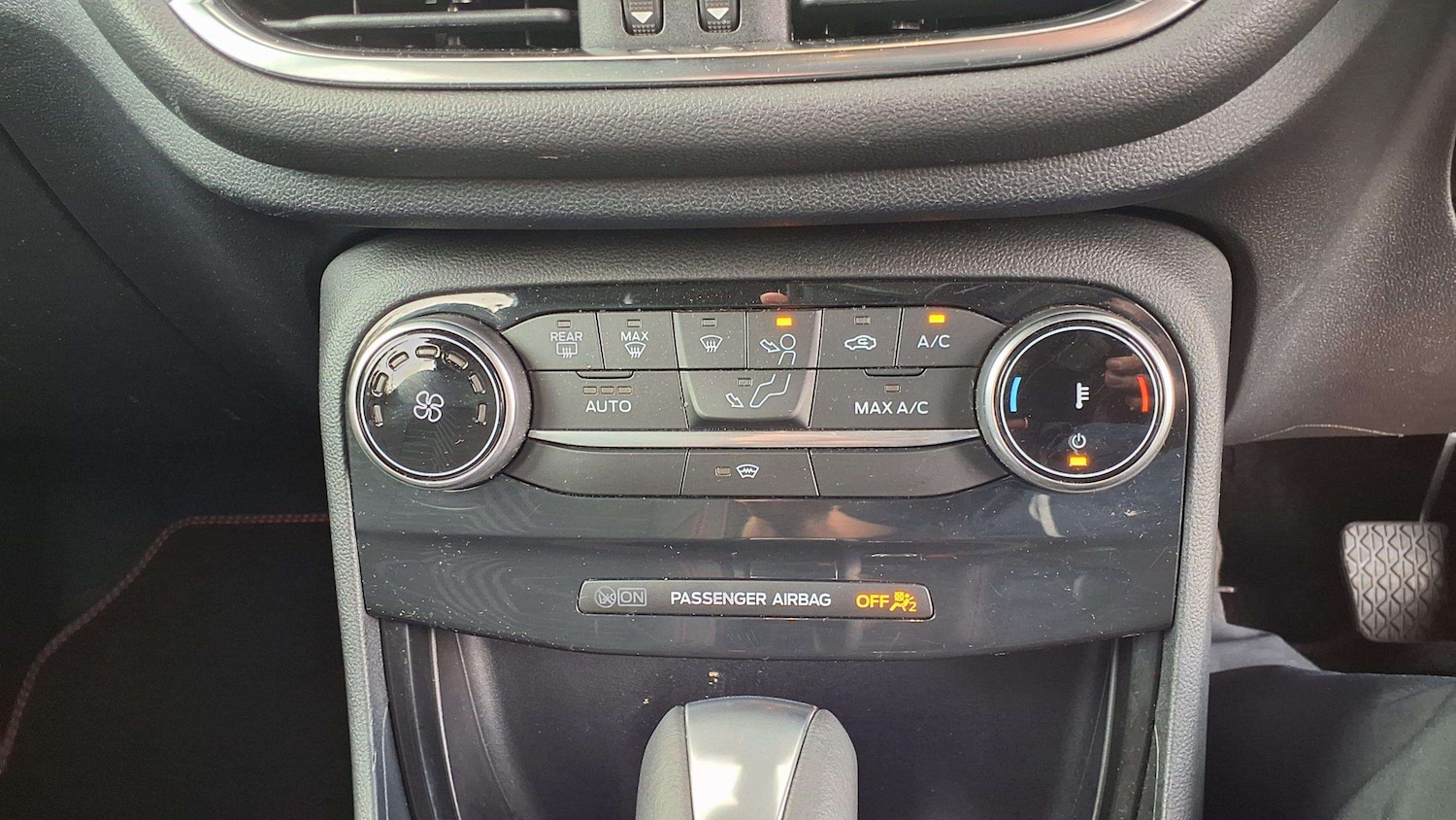 Vehicle 28