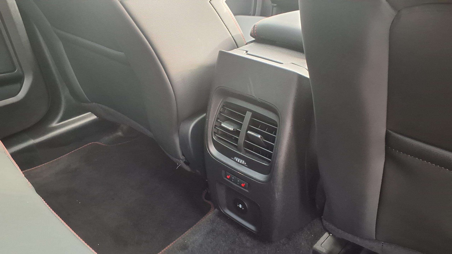Used Ford Kuga 2024 for sale - 76015902: Photo 19