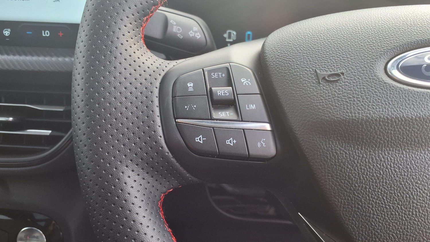 Used Ford Kuga 2024 for sale - 76015902: Photo 27