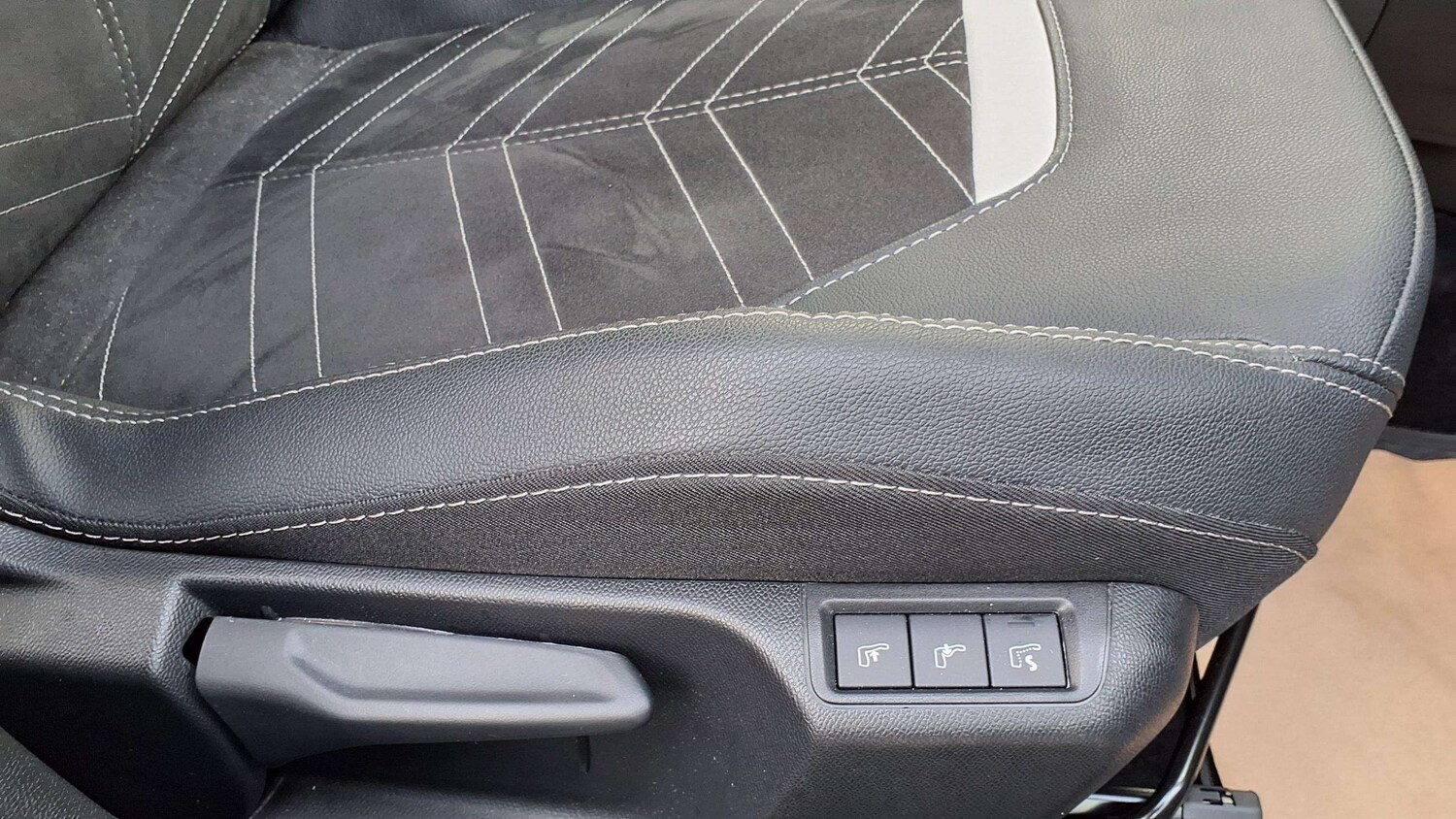 Used Vauxhall Corsa 2024 for sale - 76063448: Photo 19