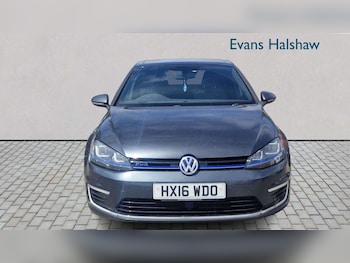 Used Volkswagen Golf 2016 for sale - 78967653: Photo