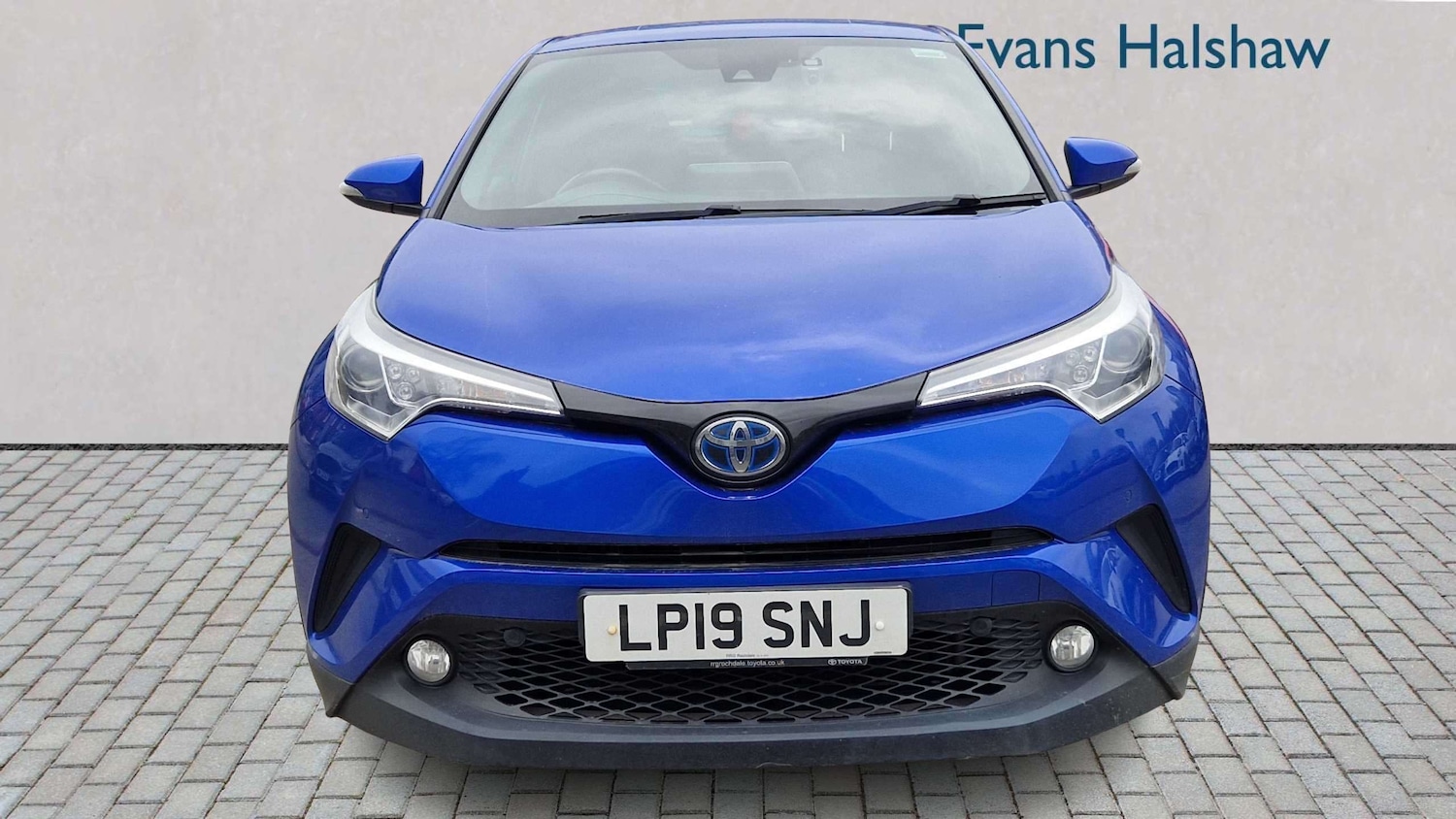 Used Toyota C-HR 2019 for sale - 77811038: Photo 4