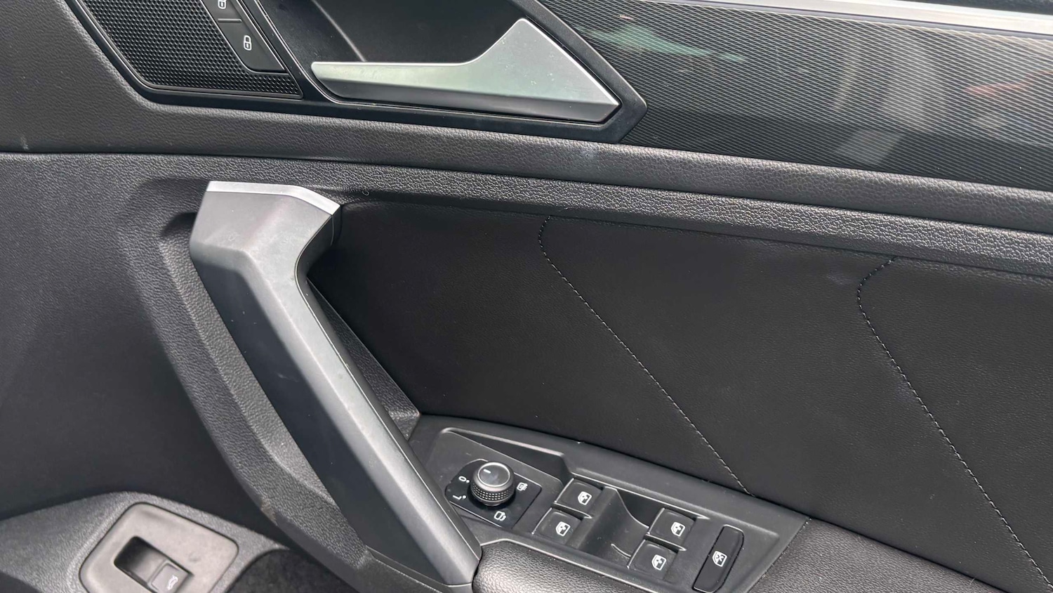 Used Volkswagen Tiguan 2019 for sale - 77601380: Photo 9