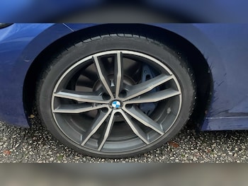 Used BMW 3 Series 2019 for sale - 77011178: Photo