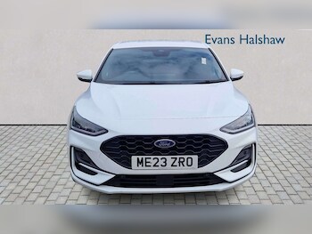 Used Ford Focus 2023 for sale - 78137562: Photo