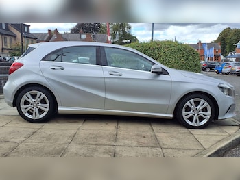 Used Mercedes-Benz A-Class 2017 for sale - 76063237: Photo 2