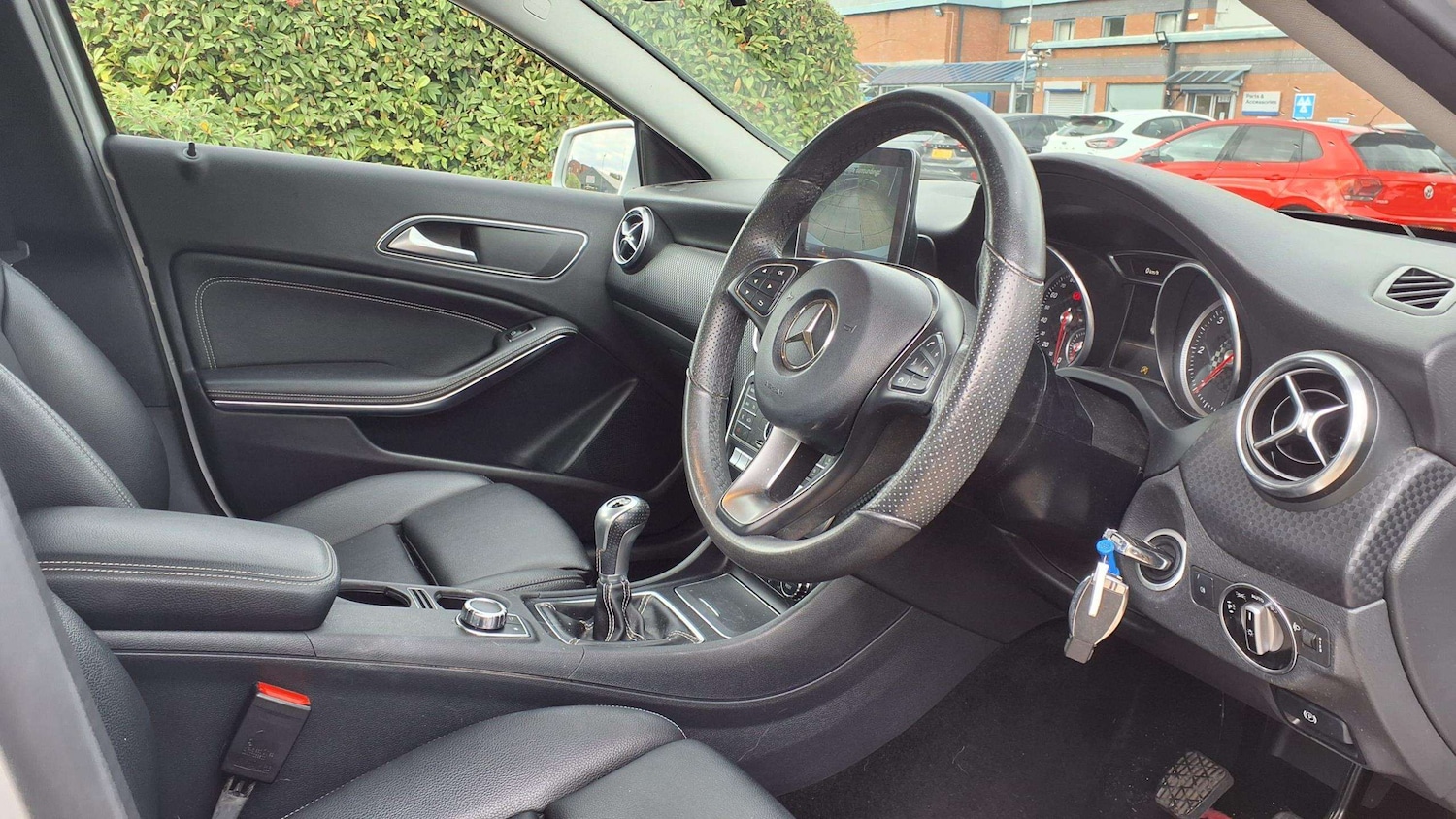 Used Mercedes-Benz A-Class 2017 for sale - 76063237: Photo 4