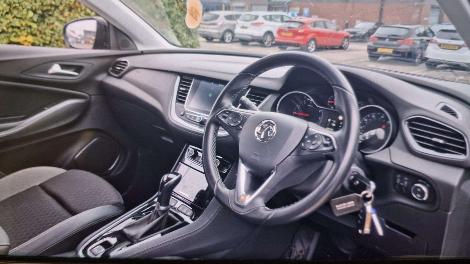 Used Vauxhall Grandland X 2019 for sale - 76262511: Photo 4