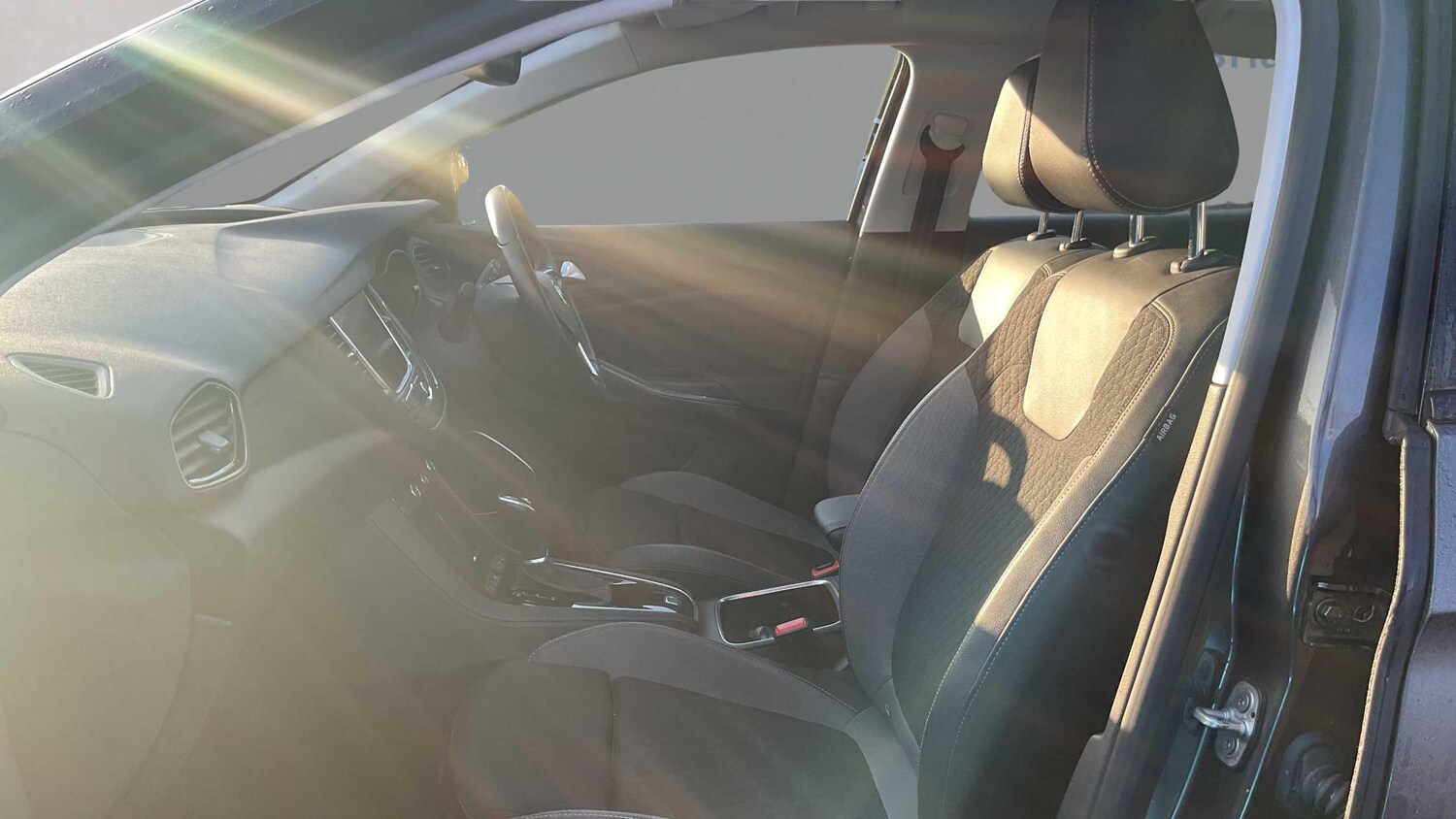 Used Vauxhall Grandland X 2019 for sale - 76262511: Photo 8