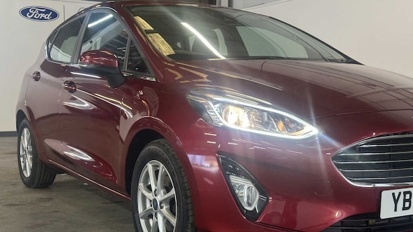 Used Ford Fiesta 2018 for sale - 76286425: Photo 1