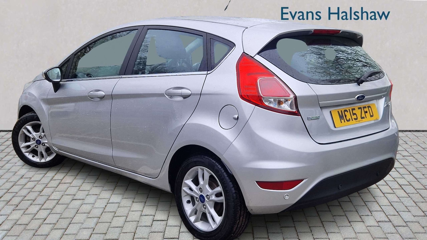 Used Ford Fiesta 2015 for sale - 78037466: Photo 2