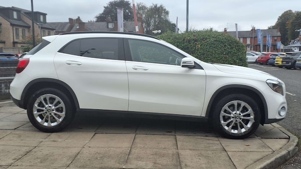 Used Mercedes-Benz GLA 2018 for sale - 76262488: Photo 2