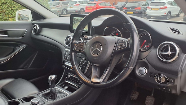 Used Mercedes-Benz GLA 2018 for sale - 76262488: Photo 5