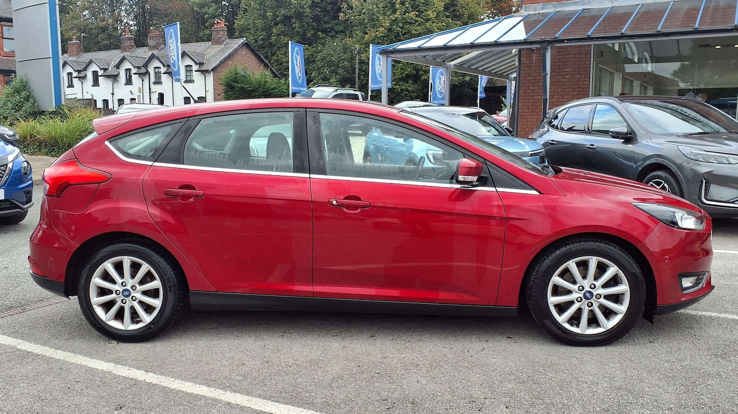 Used Ford Focus 2016 for sale - 76141531: Photo 2