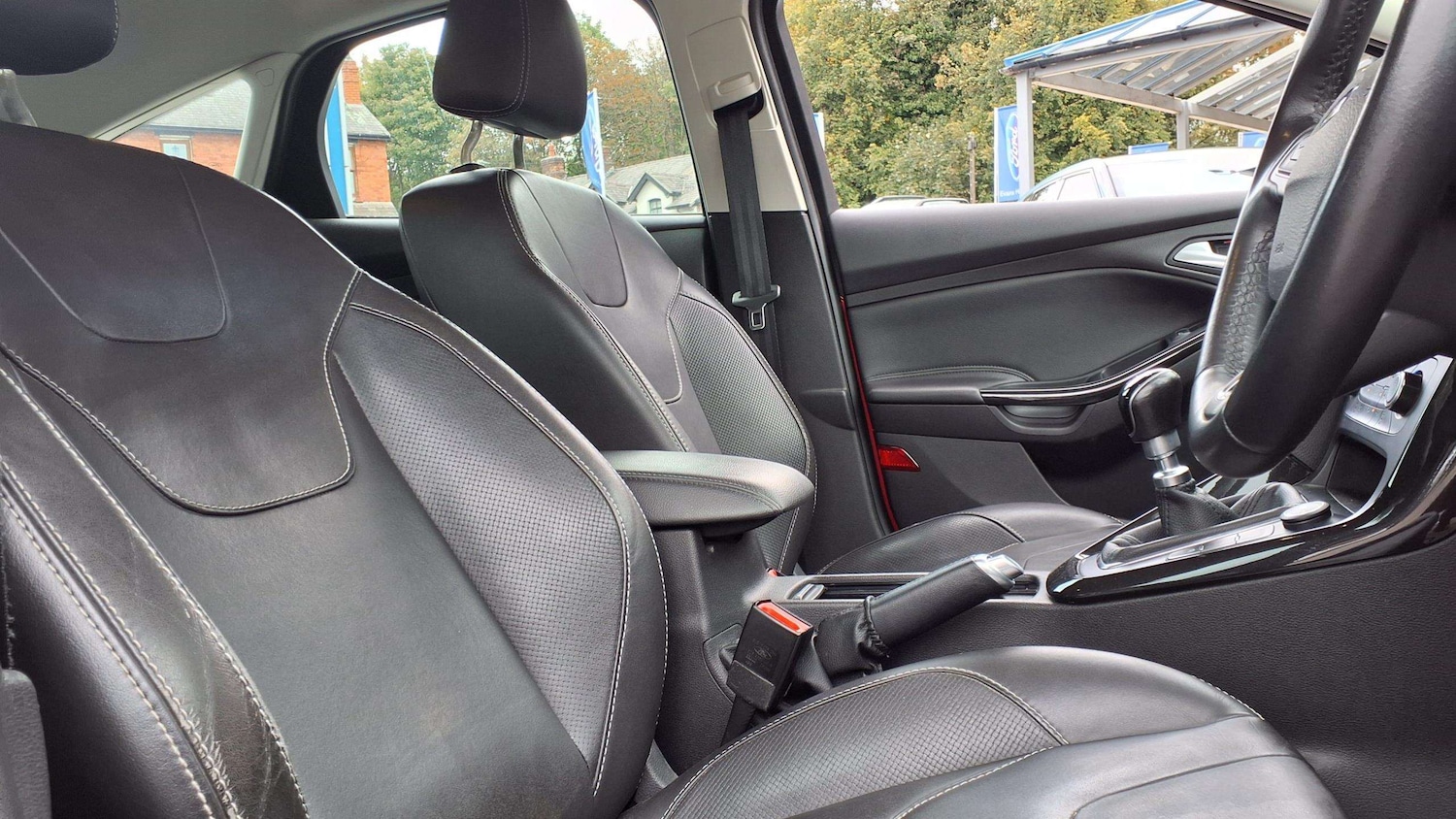 Used Ford Focus 2016 for sale - 76141531: Photo 4