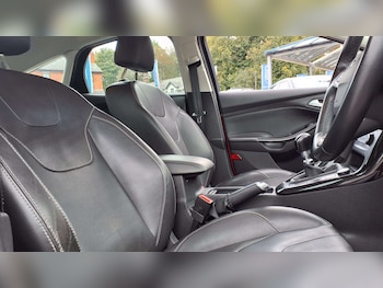 Used Ford Focus 2016 for sale - 76141531: Photo 4