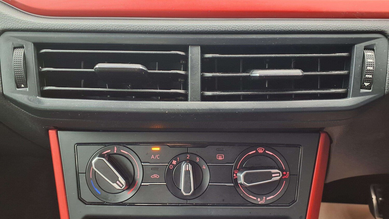 Used Volkswagen Polo 2019 for sale - 76141742: Photo 28