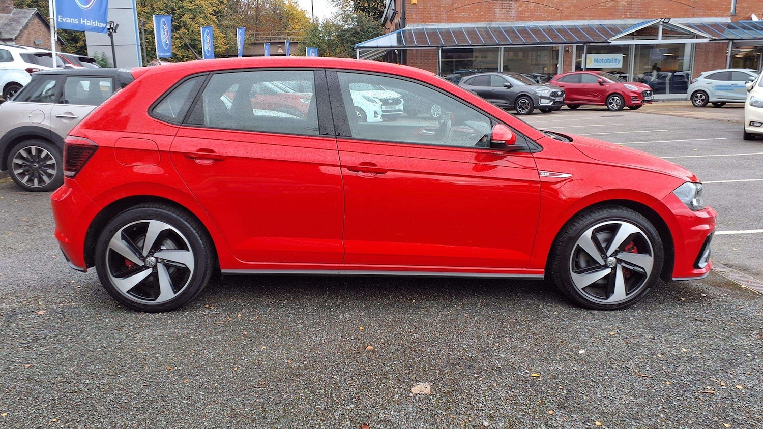 Used Volkswagen Polo 2019 for sale - 76141742: Photo 8
