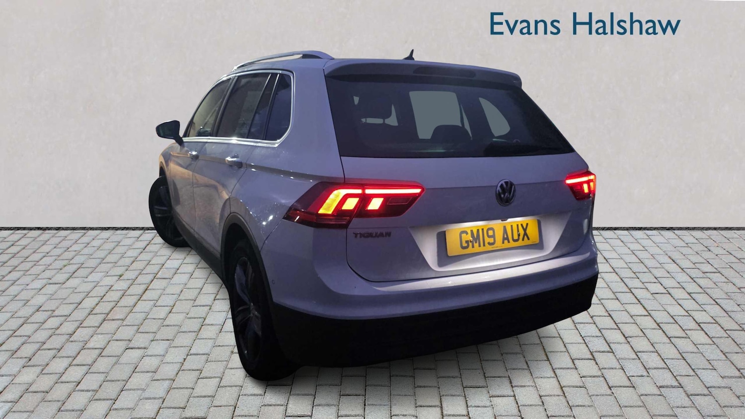 Used Volkswagen Tiguan 2019 for sale - 77058327: Photo 4