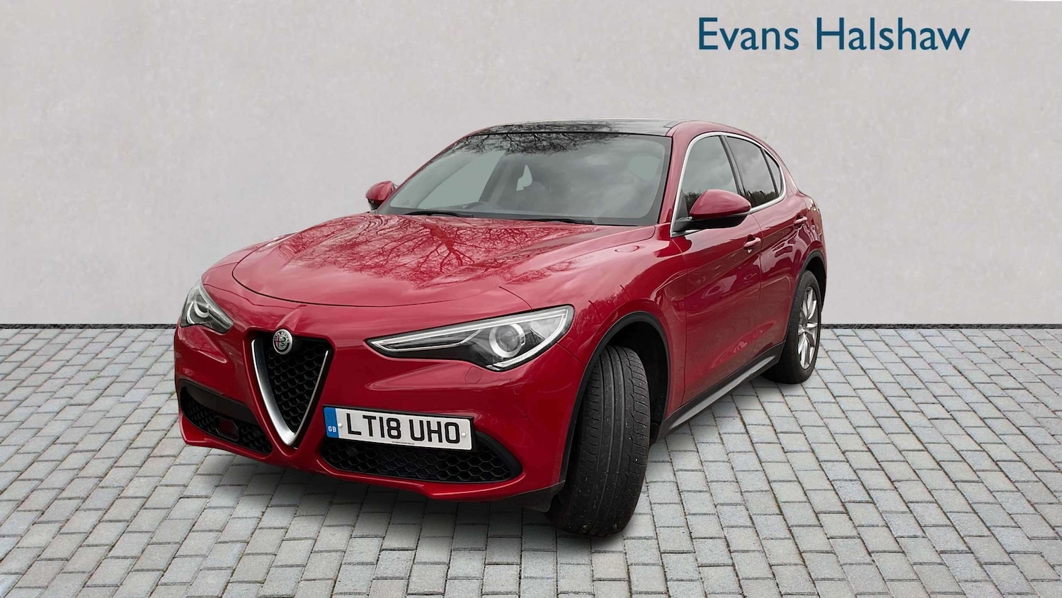 Used Alfa Romeo Stelvio for sale - 78104902: Photo 2