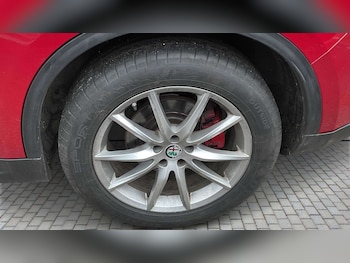 Used Alfa Romeo Stelvio 2018 for sale - 78104902: Photo