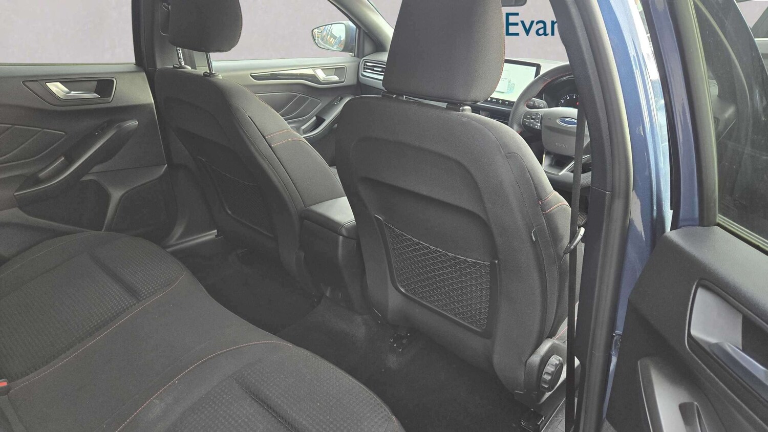 Used Ford Focus 2023 for sale - 77414907: Photo 23