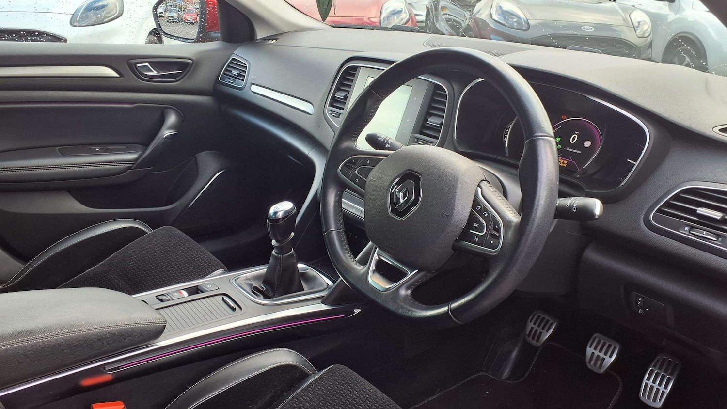 Used Renault Megane 2017 for sale - 76339549: Photo 5