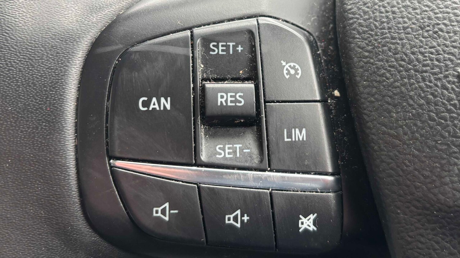 Used Ford Focus 2023 for sale - 77601437: Photo 9