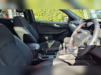 Used Ford Kuga 2023 for sale - 76063245: Photo 4