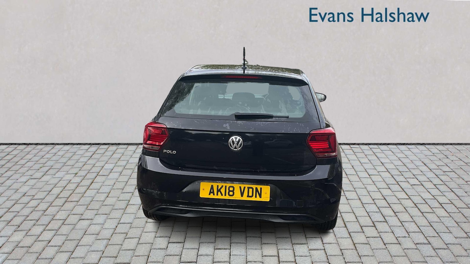 Used Volkswagen Polo 2018 for sale - 76435673: Photo 2