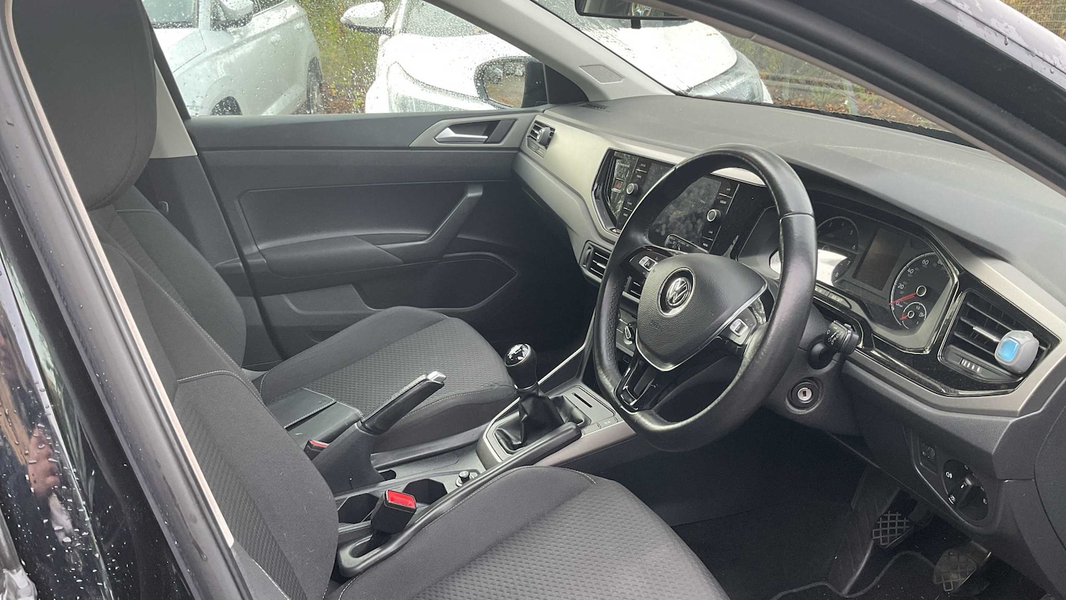 Used Volkswagen Polo 2018 for sale - 76435673: Photo 4