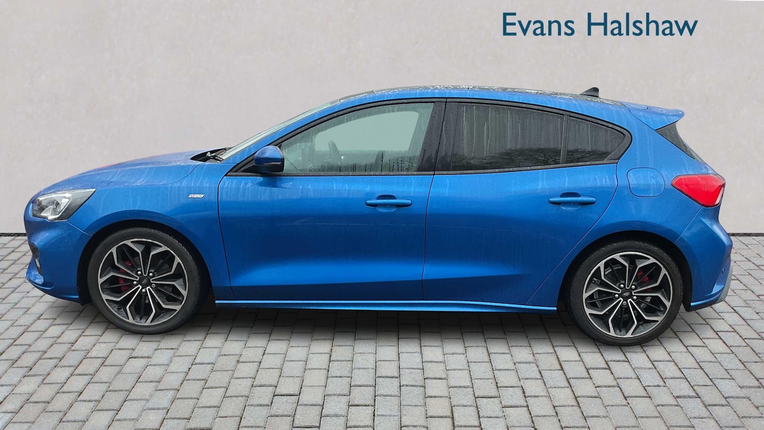 Used Ford Focus 2018 for sale - 77257216: Photo 3