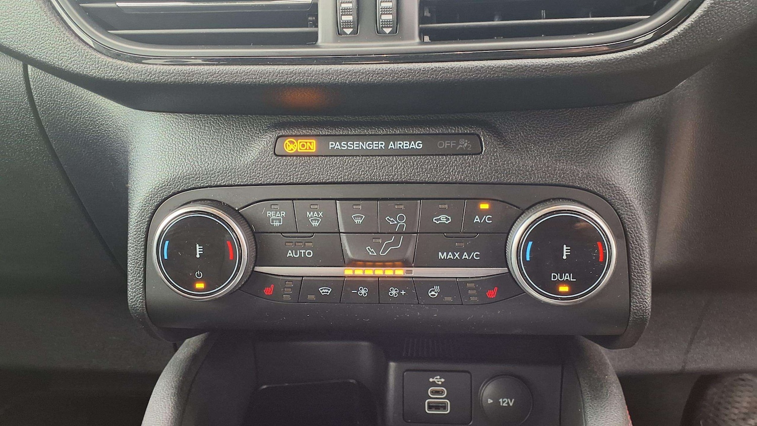 Used Ford Kuga 2023 for sale - 75981403: Photo 29