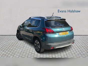 Used Peugeot 2008 2017 for sale - 79397677: Photo