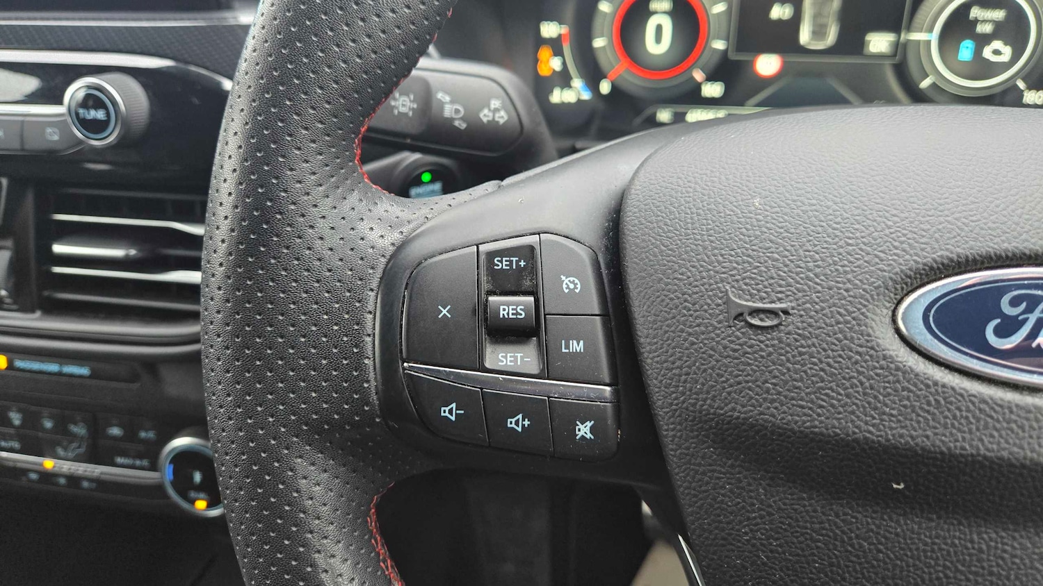 Used Ford Kuga 2023 for sale - 76851602: Photo 8