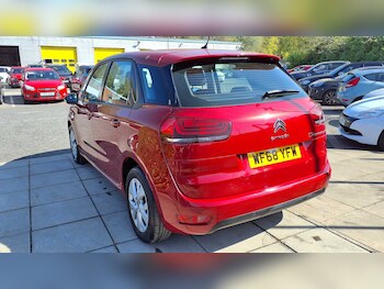 Used Citroen C4 2019 for sale - 75812485: Photo