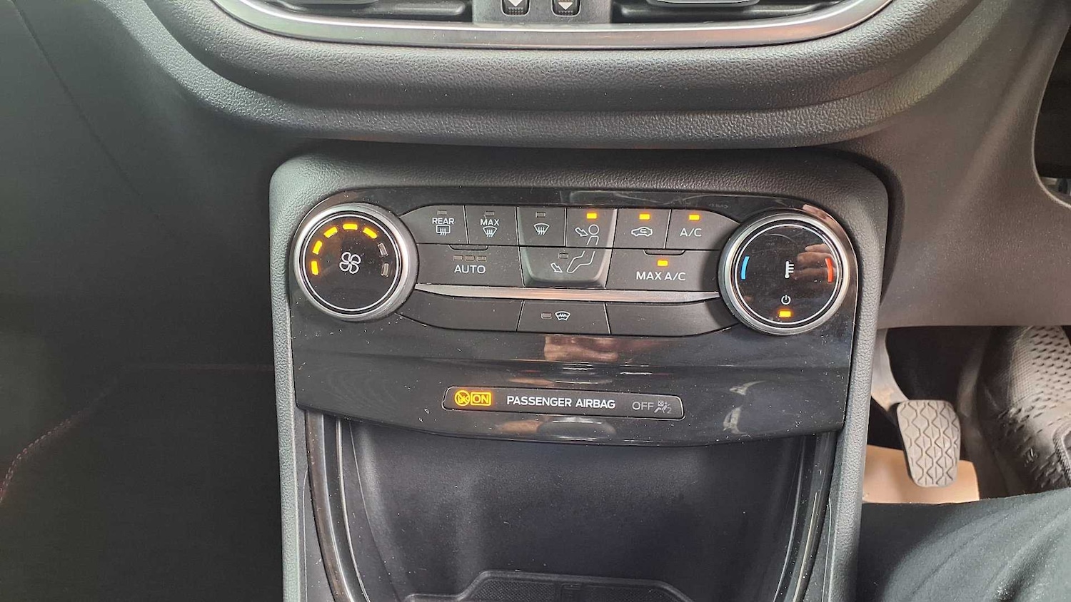 Vehicle 29