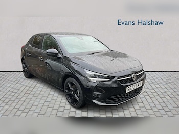 Vauxhall - Corsa