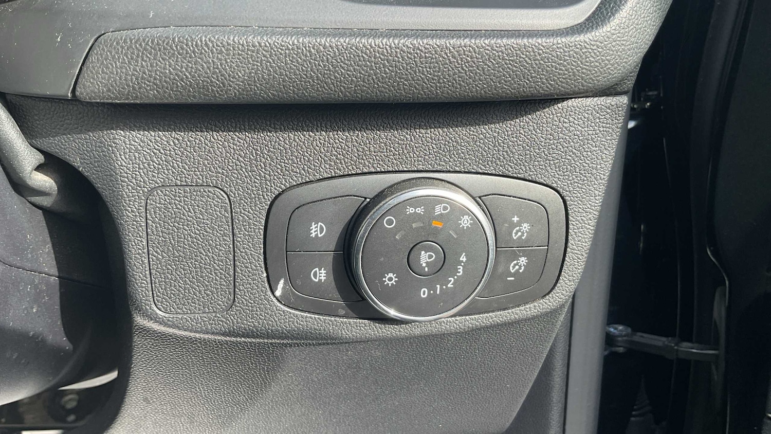 Used Ford Focus 2023 for sale - 76125861: Photo 22