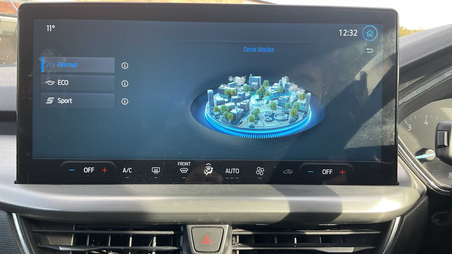 Used Ford Focus 2023 for sale - 76125861: Photo 26