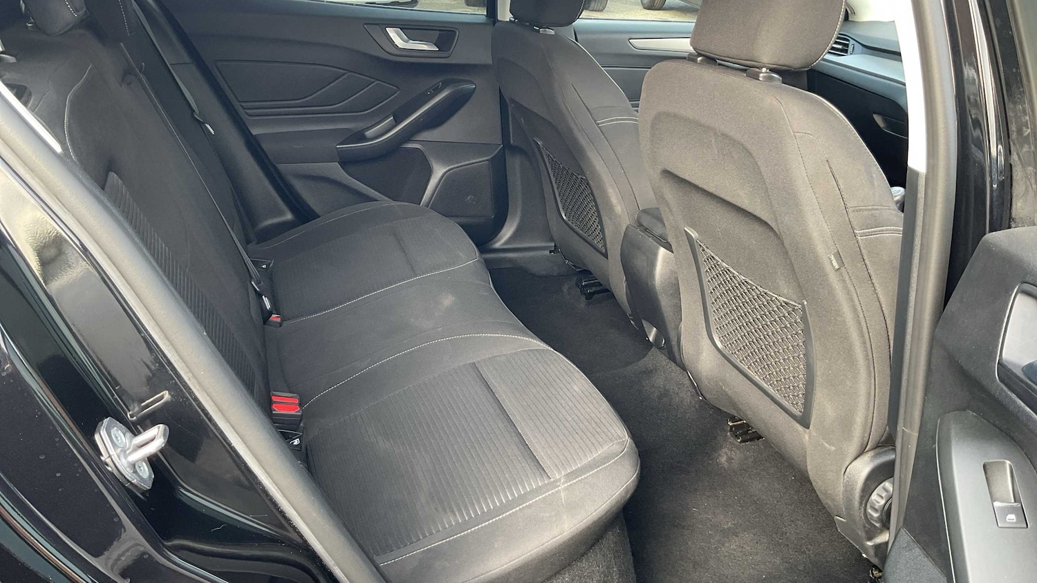 Used Ford Focus 2023 for sale - 76125861: Photo 32