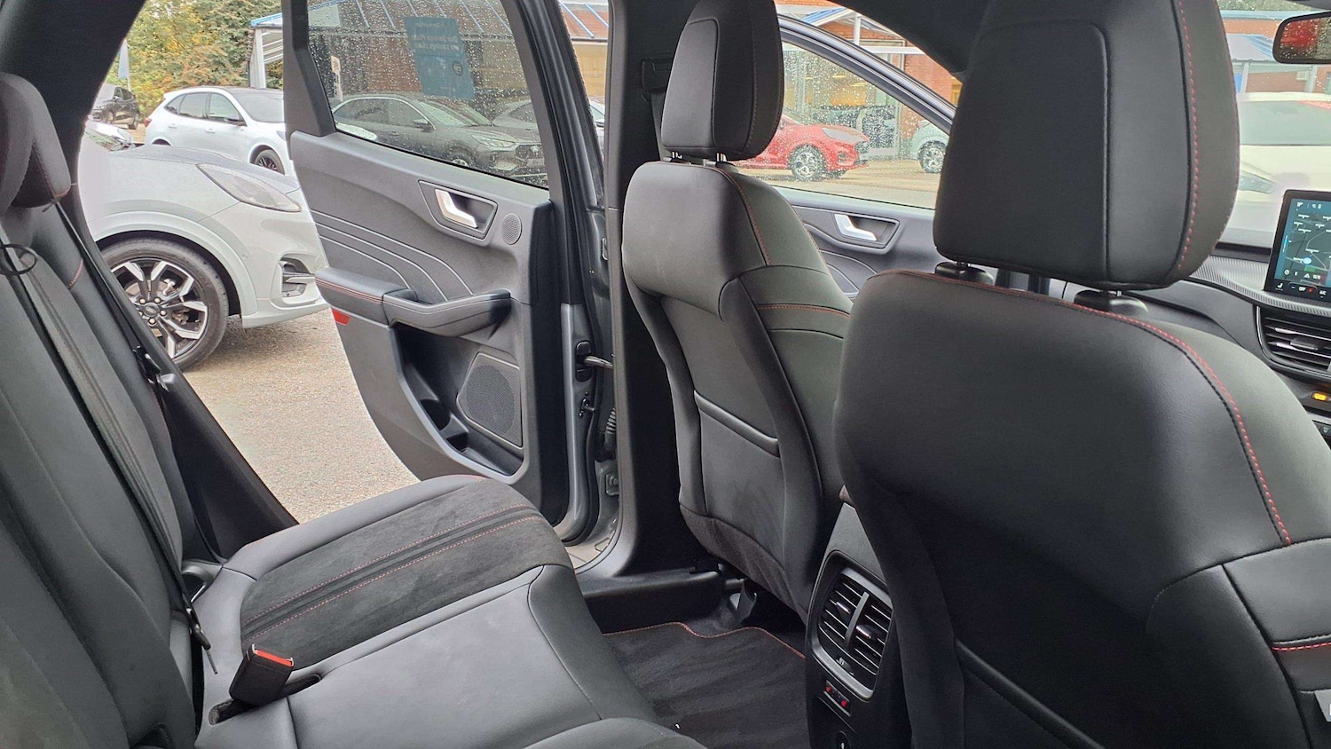 Used Ford Kuga 2024 for sale - 76746111: Photo 21