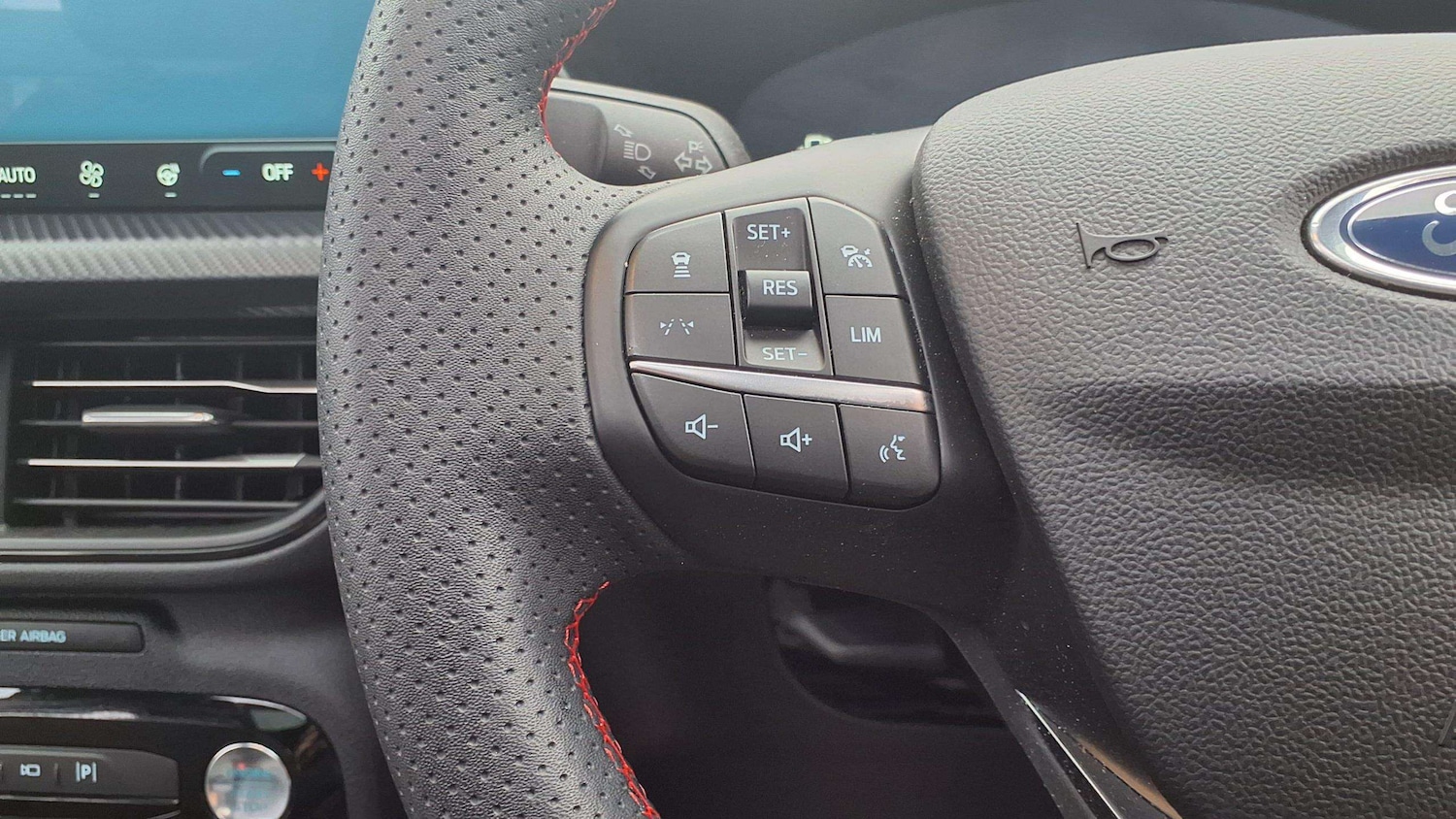 Used Ford Kuga 2024 for sale - 76746111: Photo 27