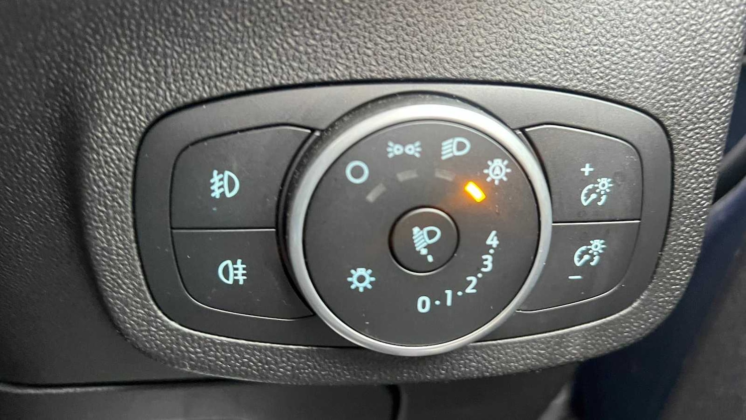 Used Ford Fiesta 2019 for sale - 77756672: Photo 15