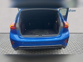 Used Ford Focus 2023 for sale - 77928457: Photo