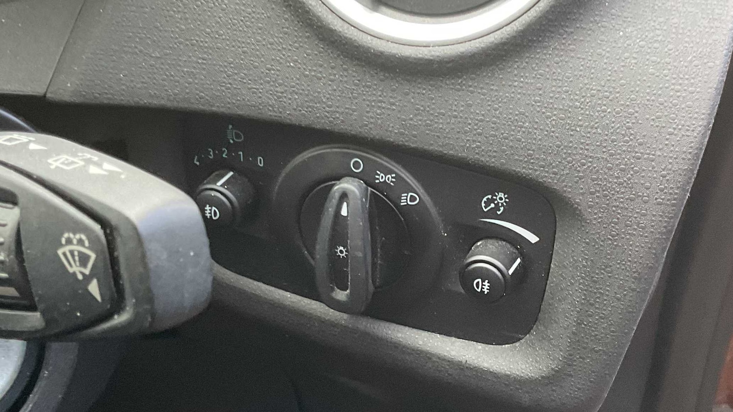 Used Ford Fiesta 2016 for sale - 77257259: Photo 11