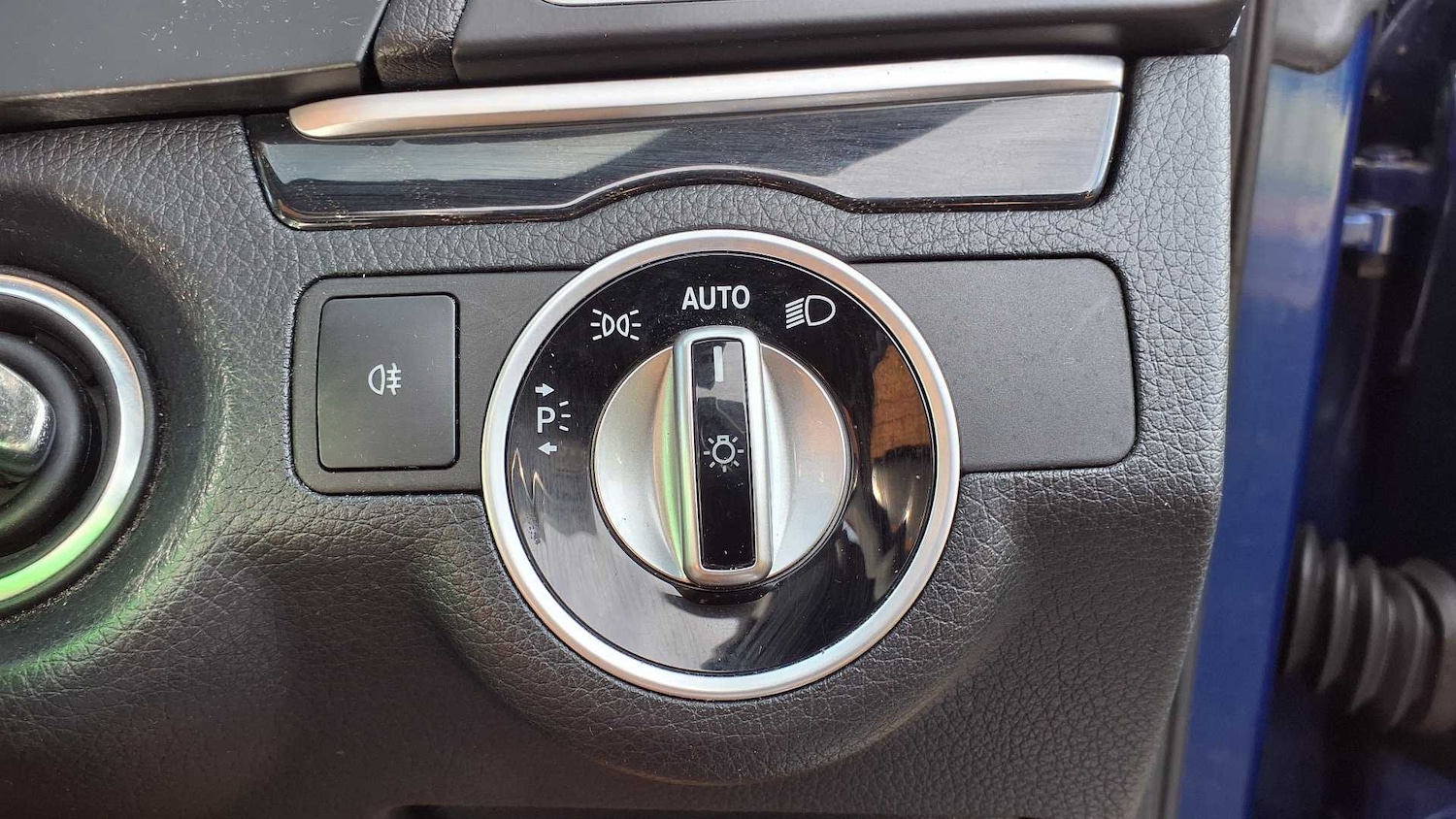 Used Mercedes-Benz E Class 2016 for sale - 76529222: Photo 32